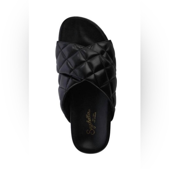 Seychelles Shoes - Seychelles Wide Awake Quilted Leather Slides - Black - NWT